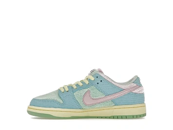 Nike SB Dunk Low - 3