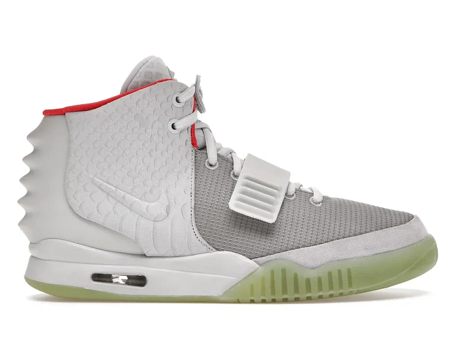 Фото № 1 с приближением к товару «‎Nike Air Yeezy 2 Pure Platinum»