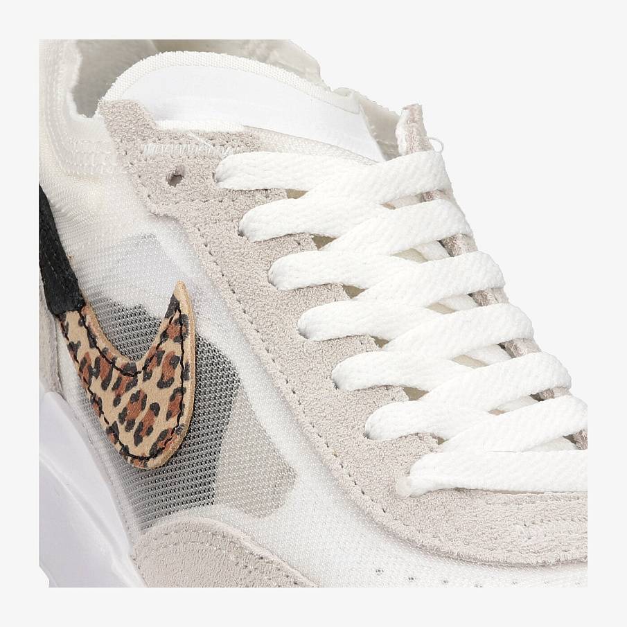 Фото № 5 с приближением к товару «‎Nike Waffle One SE»