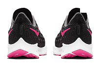 Фото № 4 с приближением к товару «‎Nike Air Zoom Pegasus 36 GS 'Black Hyper Pink'»