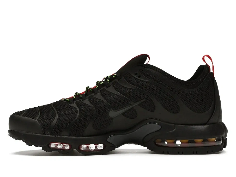 Фото № 3 с приближением к товару «‎Nike Air Max Plus TN Ultra Black University Red Volt»