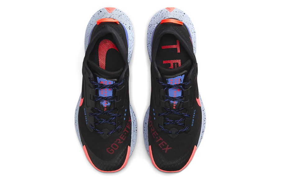 Фото № 4 с приближением к товару «‎Nike Wmns Pegasus Trail 3 GTX Low-Top Sneakers BlackRed»