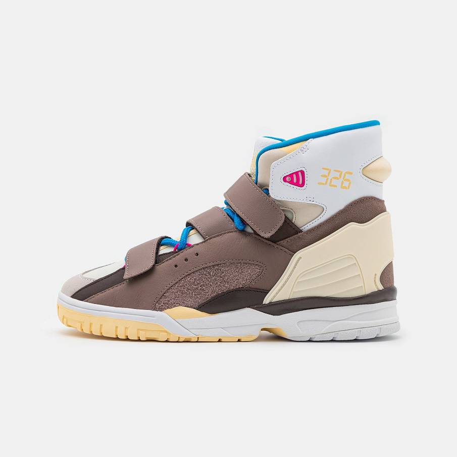 Фото № 3 с приближением к товару «‎Adidas Kid Cudi X Vadawam»