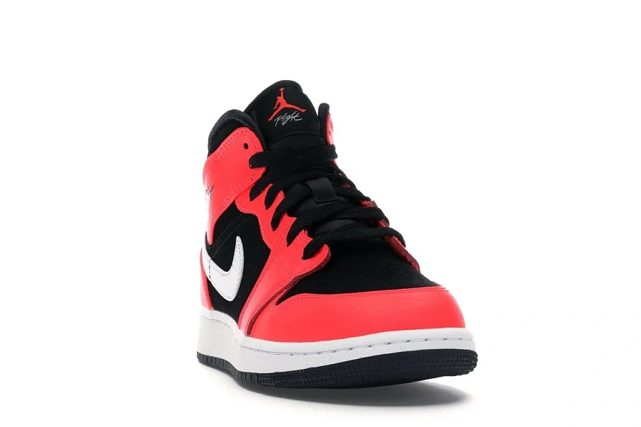 Фото № 2 с приближением к товару «‎Jordan 1 Mid Infrared 23 »