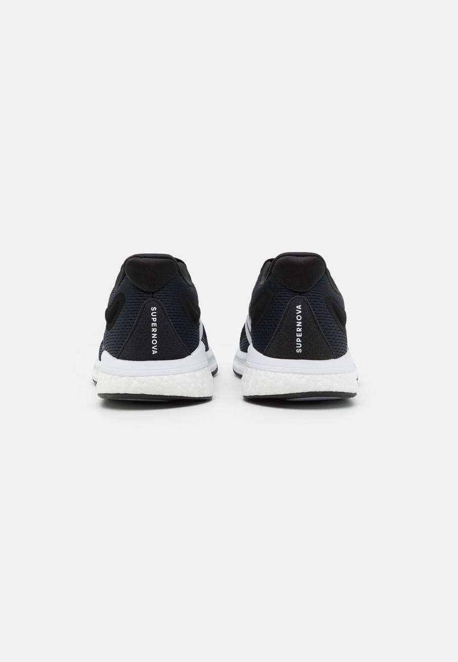 Фото № 2 с приближением к товару «‎Adidas Supernova»