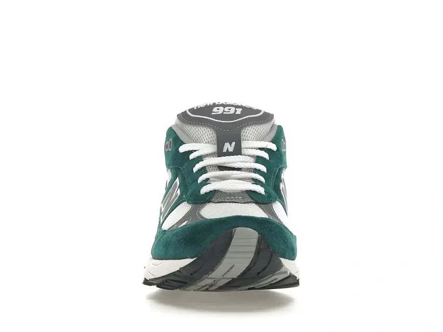 Фото № 2 с приближением к товару «‎New Balance 991»