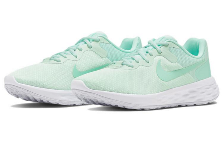 Фото № 3 с приближением к товару «‎ Nike REVOLUTION Running shoes»