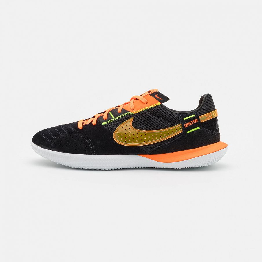 Фото № 1 с приближением к товару «‎Nike Streetgato »