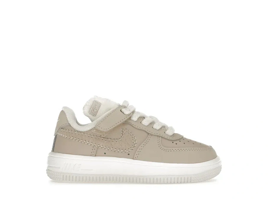 Фото № 1 с приближением к товару «‎Nike Force 1 Low SE EasyOn»