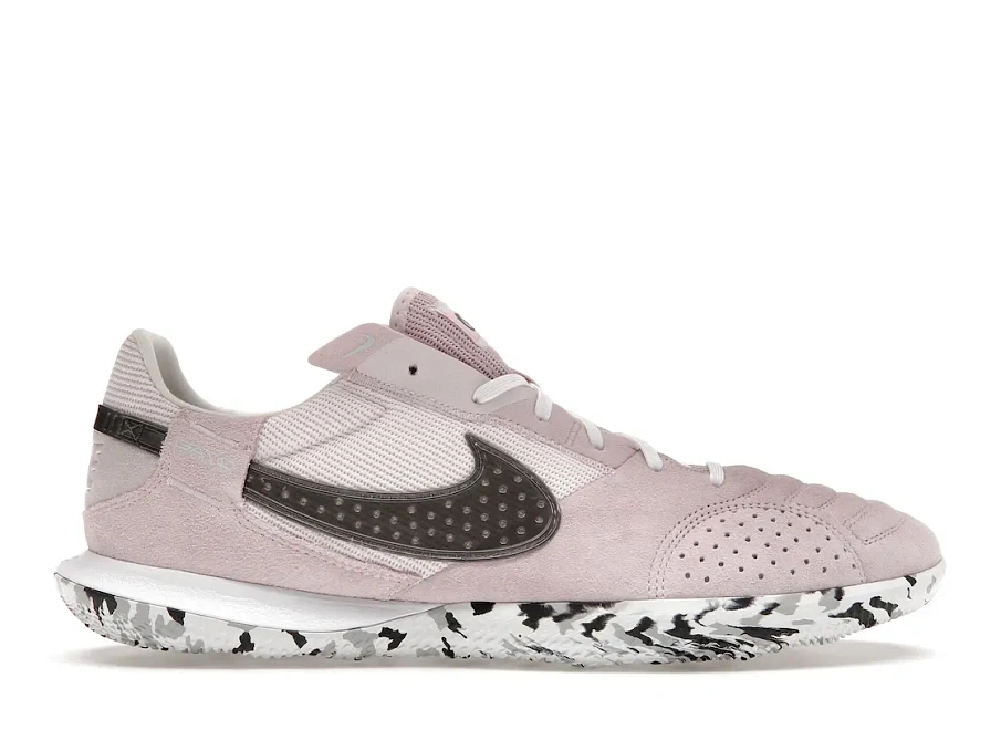 Фото № 1 с приближением к товару «‎Nike Streetgato Small Sided Pack Pink»