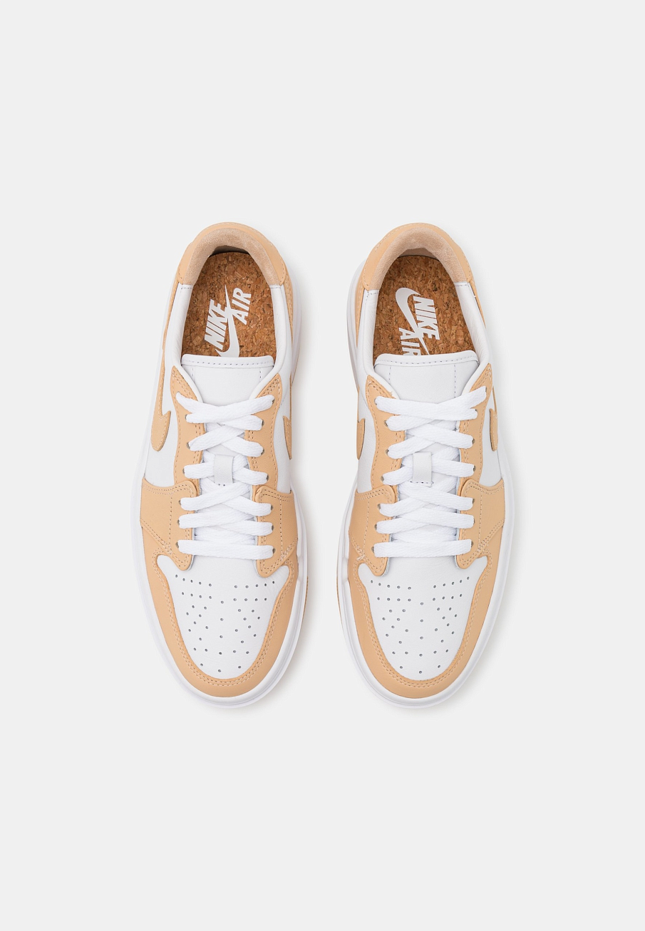 Фото № 4 с приближением к товару «‎Jordan Air 1 Lv8d »