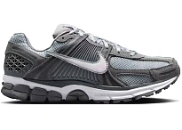 Фото № 1 с приближением к товару «‎Nike Zoom Vomero 5»