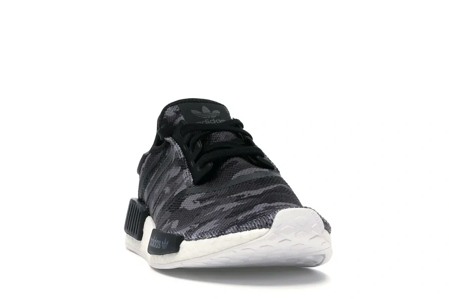 Фото № 3 с приближением к товару «‎adidas NMD R1 Grey Camo»