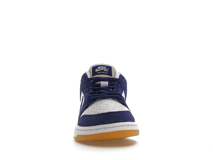 Фото № 2 с приближением к товару «‎Nike SB Dunk Low»