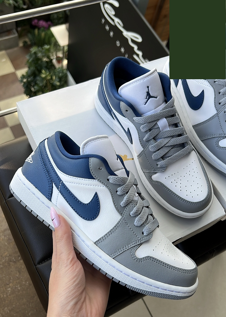 Фото № 1 с приближением к товару «‎Air Jordan 1 Low»