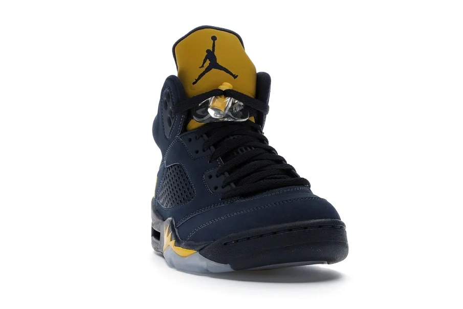 Фото № 4 с приближением к товару «‎Jordan 5 Retro Michigan PE»