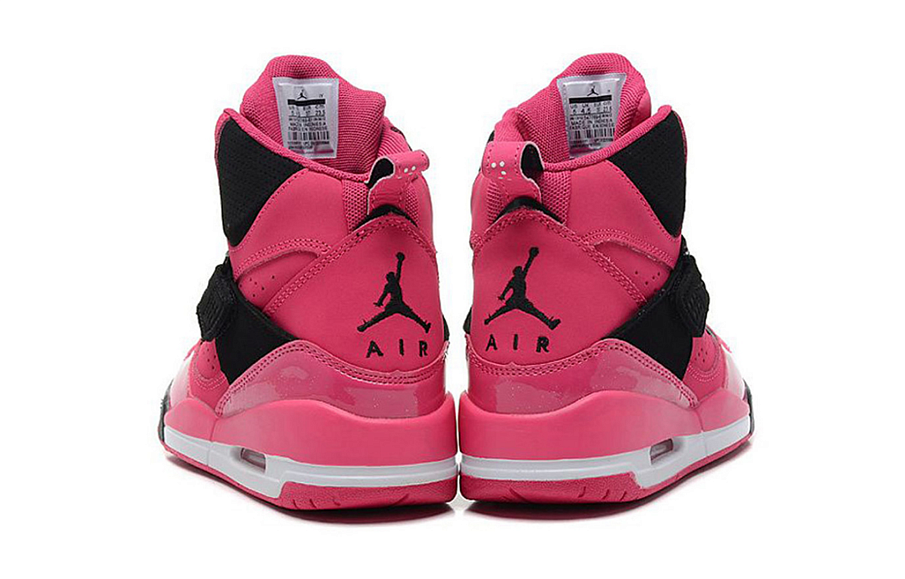 Фото № 4 с приближением к товару «‎Jordan Jordan Flight 45 High Premium GS 'Vivid Pink'»