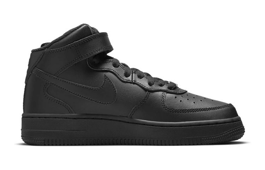Фото № 2 с приближением к товару «‎Nike Air Force 1 Mid LE (GS) Black»