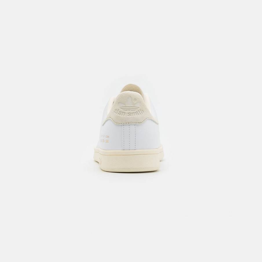 Фото № 3 с приближением к товару «‎Adidas Stan Smith »
