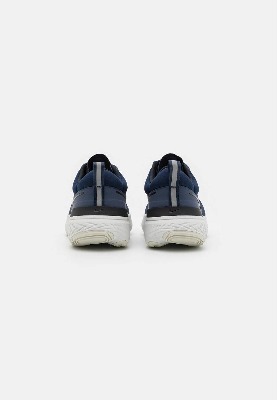 Фото № 3 с приближением к товару «‎Nike React Miler»