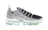 Фото № 1 с приближением к товару «‎Nike Air VaporMax Plus Wolf Grey Black»
