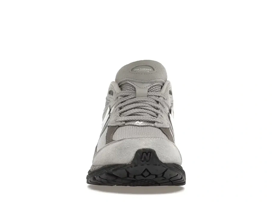 Фото № 2 с приближением к товару «‎New Balance 2002R»