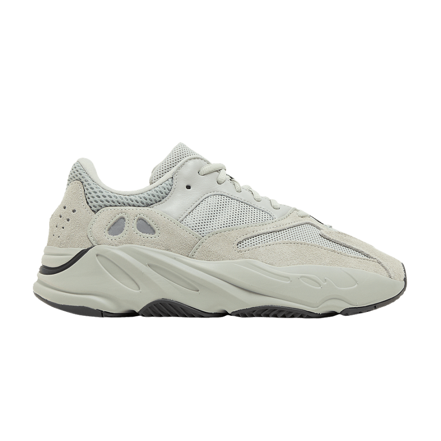 Фото № 1 с приближением к товару «‎adidas Yeezy Boost 700 Salt 2024»