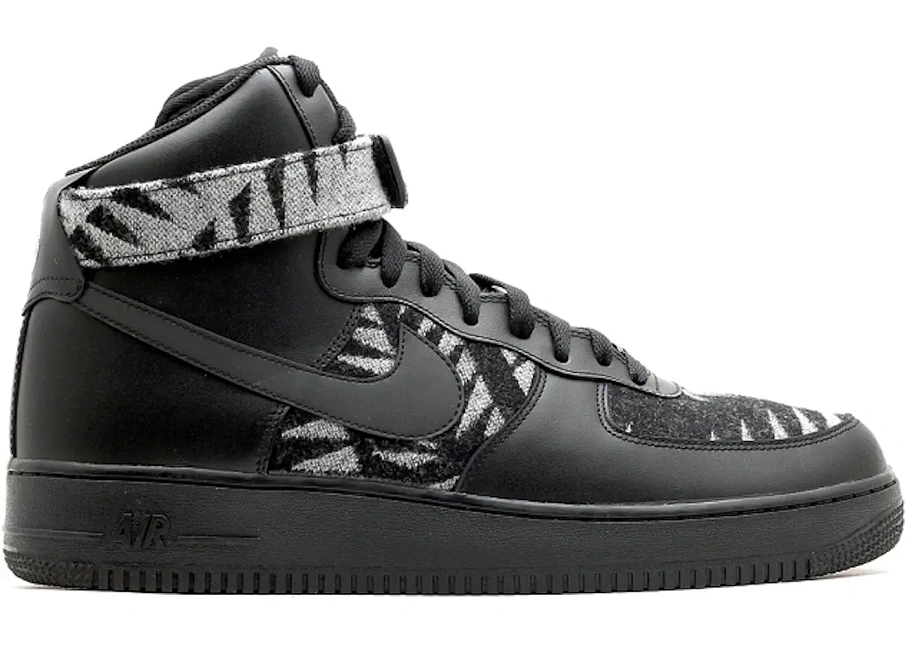 Фото № 1 с приближением к товару «‎Nike Air Force 1 High N7 (2013)»
