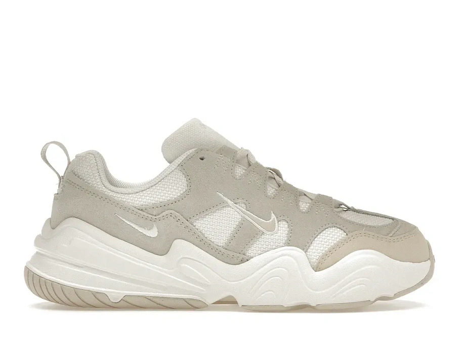 Фото № 1 с приближением к товару «‎Nike Tech Hera Light Orewood Brown »