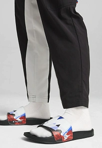 Фото № 1 с приближением к товару «‎BMW M MOTORSPORT LEADCAT 2.0 SLIDES»