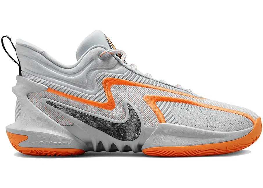 Фото № 1 с приближением к товару «‎Nike Cosmic Unity 2 Nike University»