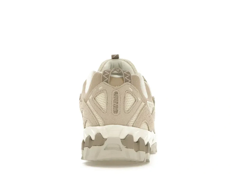 Фото № 4 с приближением к товару «‎New Balance 610v1»