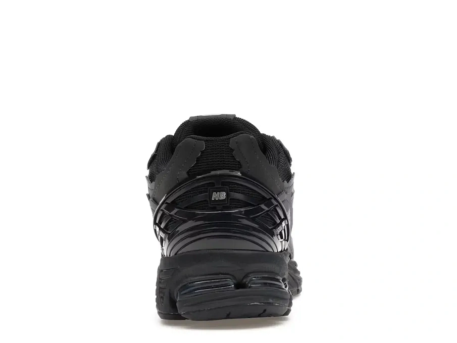 Фото № 4 с приближением к товару «‎New Balance 1906D»
