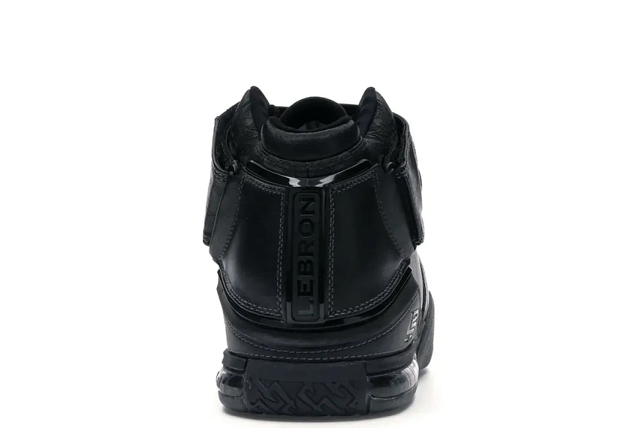 Фото № 4 с приближением к товару «‎Nike LeBron 2 Birthday»