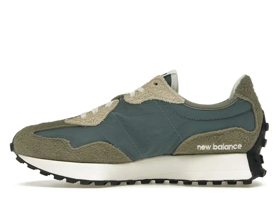 Фото № 3 с приближением к товару «‎New Balance 327»