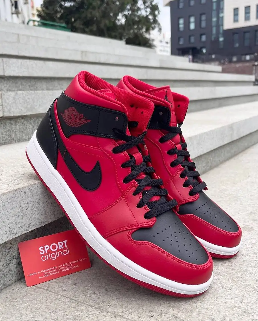 Фото № 1 с приближением к товару «‎Air Jordan 1 Mid (554724-660)»