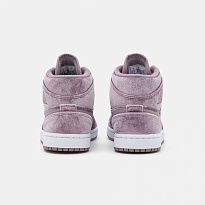 Фото № 4 с приближением к товару «‎Jordan Wmns Air 1 SE Edge »