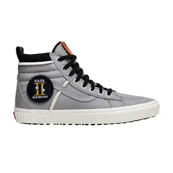 NASA x Vans Sk8-Hi 46 MTE DX Space Voyager ComplexCon Exclusive - 1