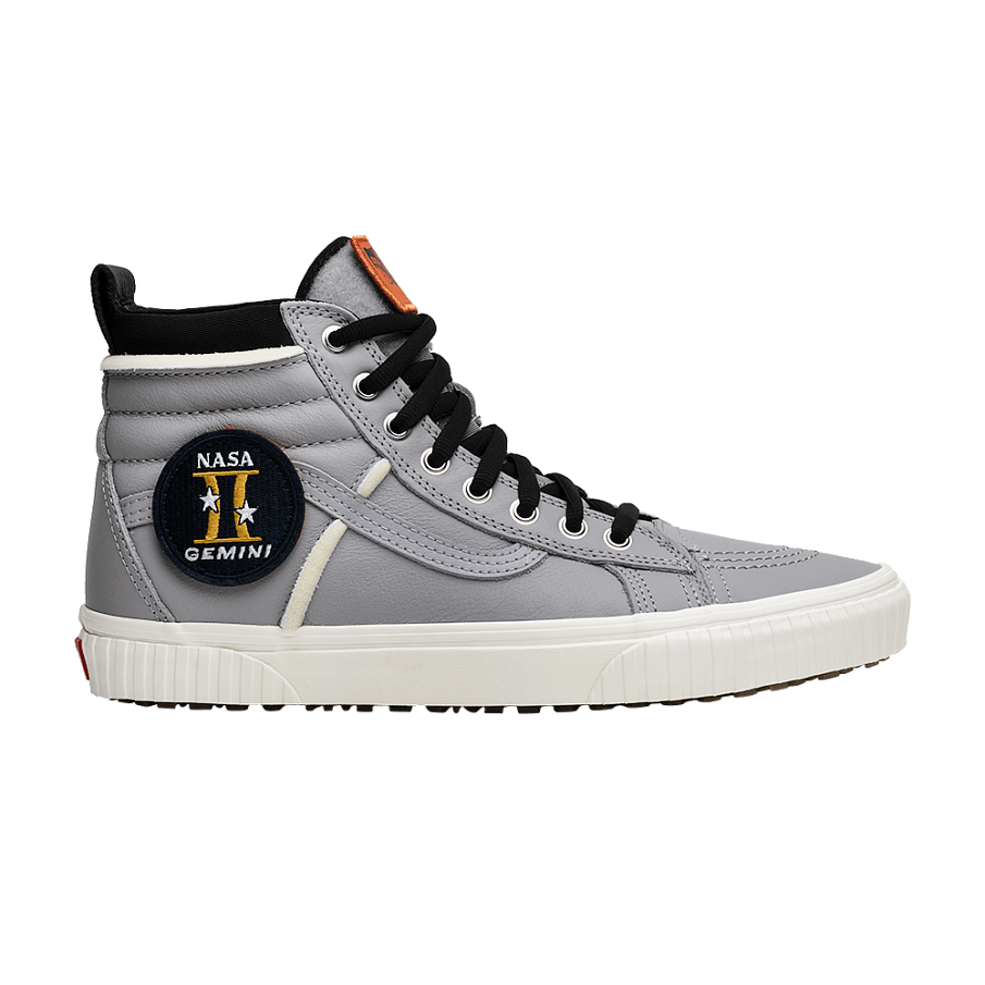 Фото № 1 с приближением к товару «‎NASA x Vans Sk8-Hi 46 MTE DX Space Voyager ComplexCon Exclusive»