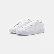 Фото № 2 с приближением к товару «‎Nike Blazer ’77 »
