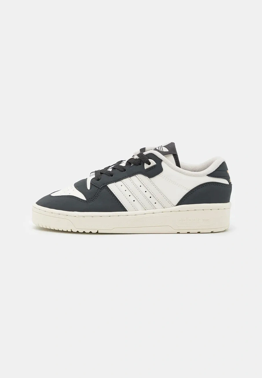 Фото № 2 с приближением к товару «‎Кроссовки Adidas ad111a2fa-c11-n»