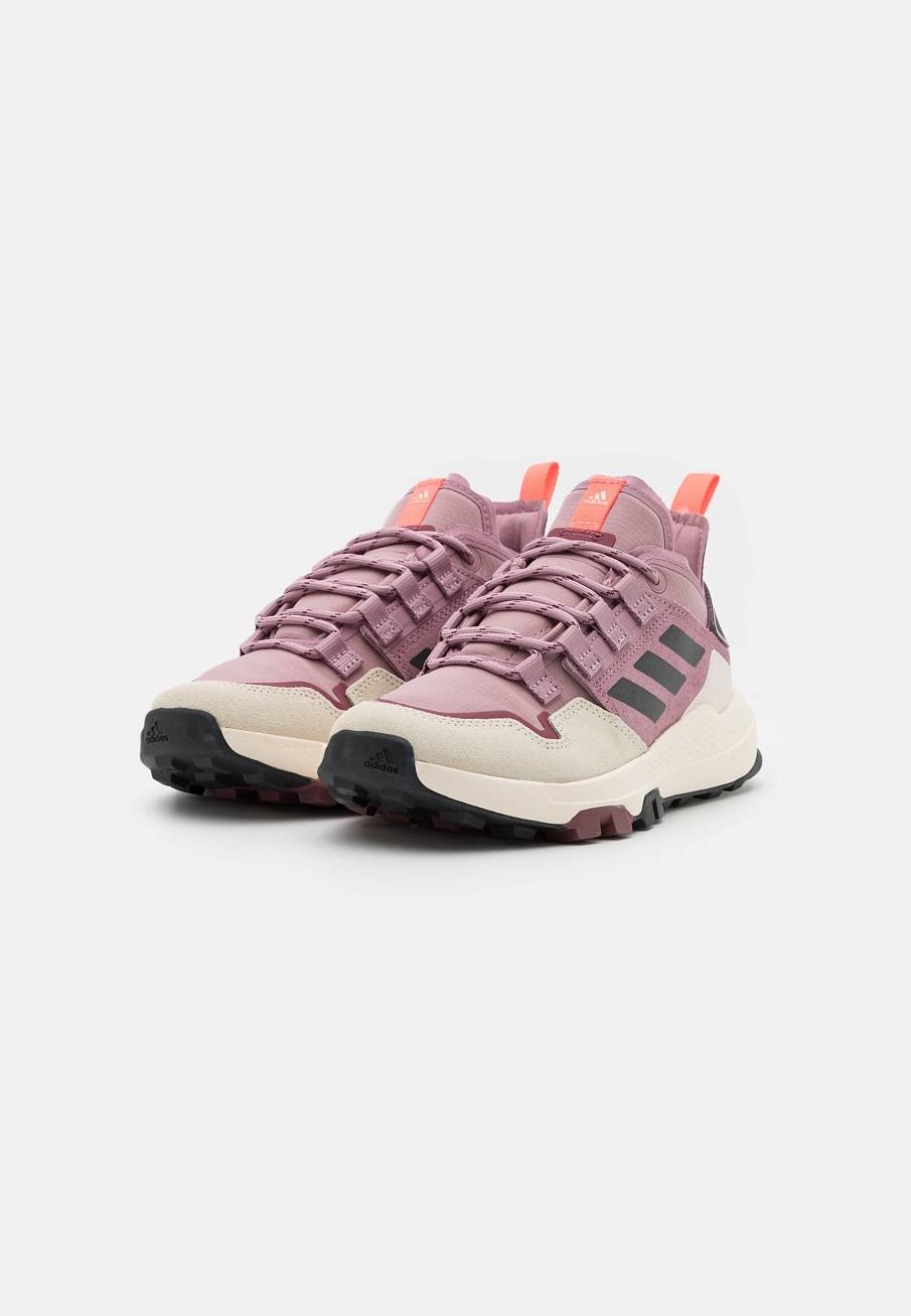 Фото № 2 с приближением к товару «‎Adidas Terrex Hiking Urban Traxion Shoes»