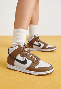 Фото № 2 с приближением к товару «‎DUNK»