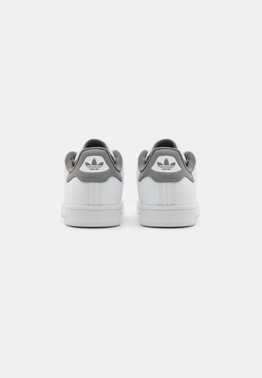 Фото № 3 с приближением к товару «‎STAN SMITH UNISEX»