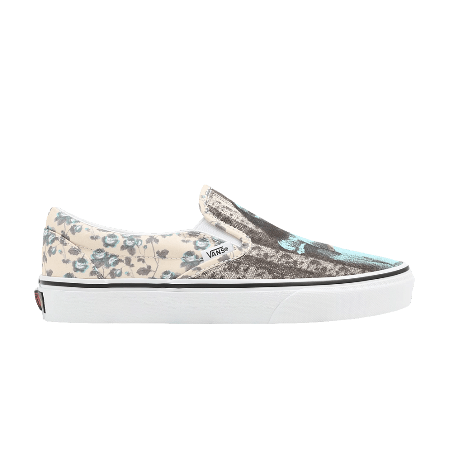 Фото № 1 с приближением к товару «‎House of Terror x Vans Classic Slip-On The Shining»