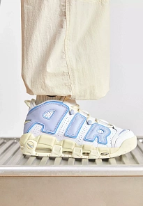 Фото № 2 с приближением к товару «‎AIR MORE UPTEMPO»