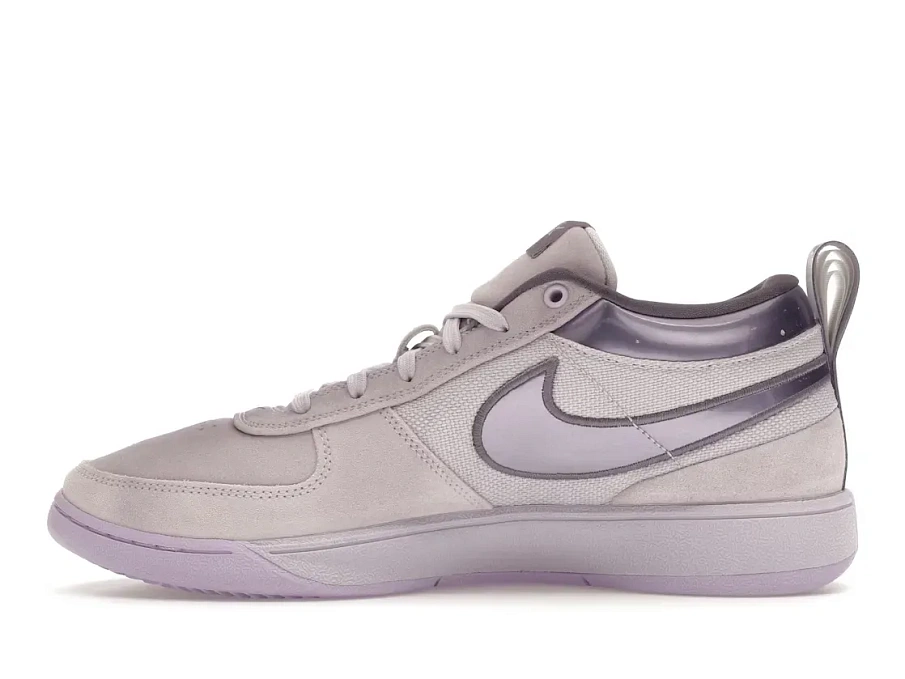 Фото № 3 с приближением к товару «‎Nike Book 1»