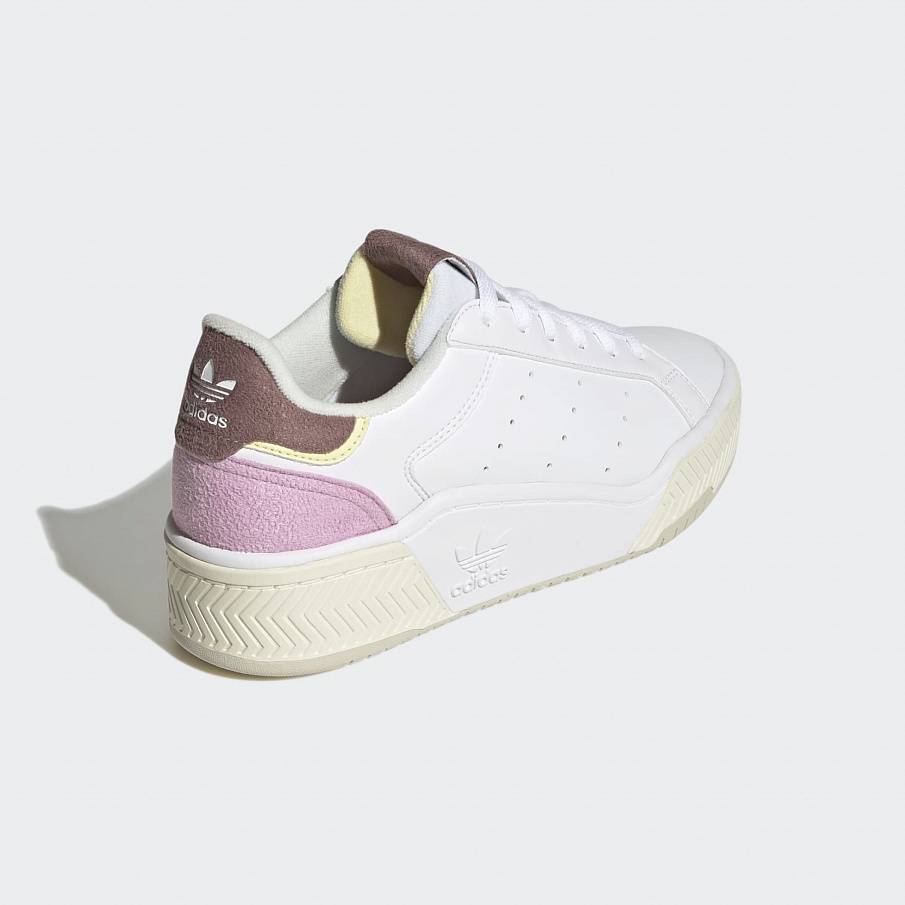 Фото № 4 с приближением к товару «‎Adidas Court Tourino Bold »