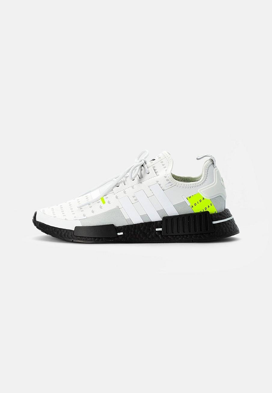 Фото № 1 с приближением к товару «‎Adidas Nmd_r1 »