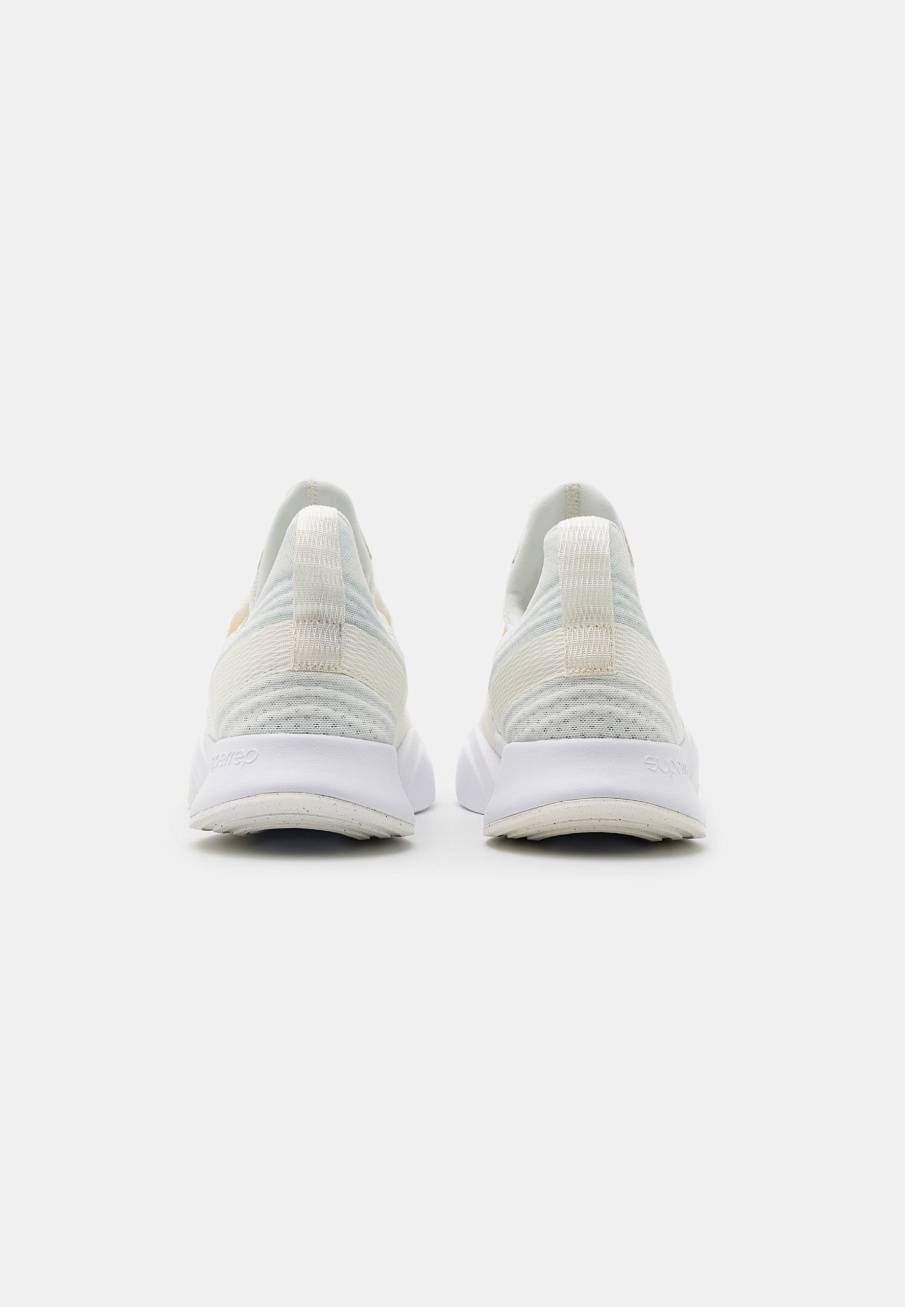 Фото № 3 с приближением к товару «‎Nike Superrep Groove»